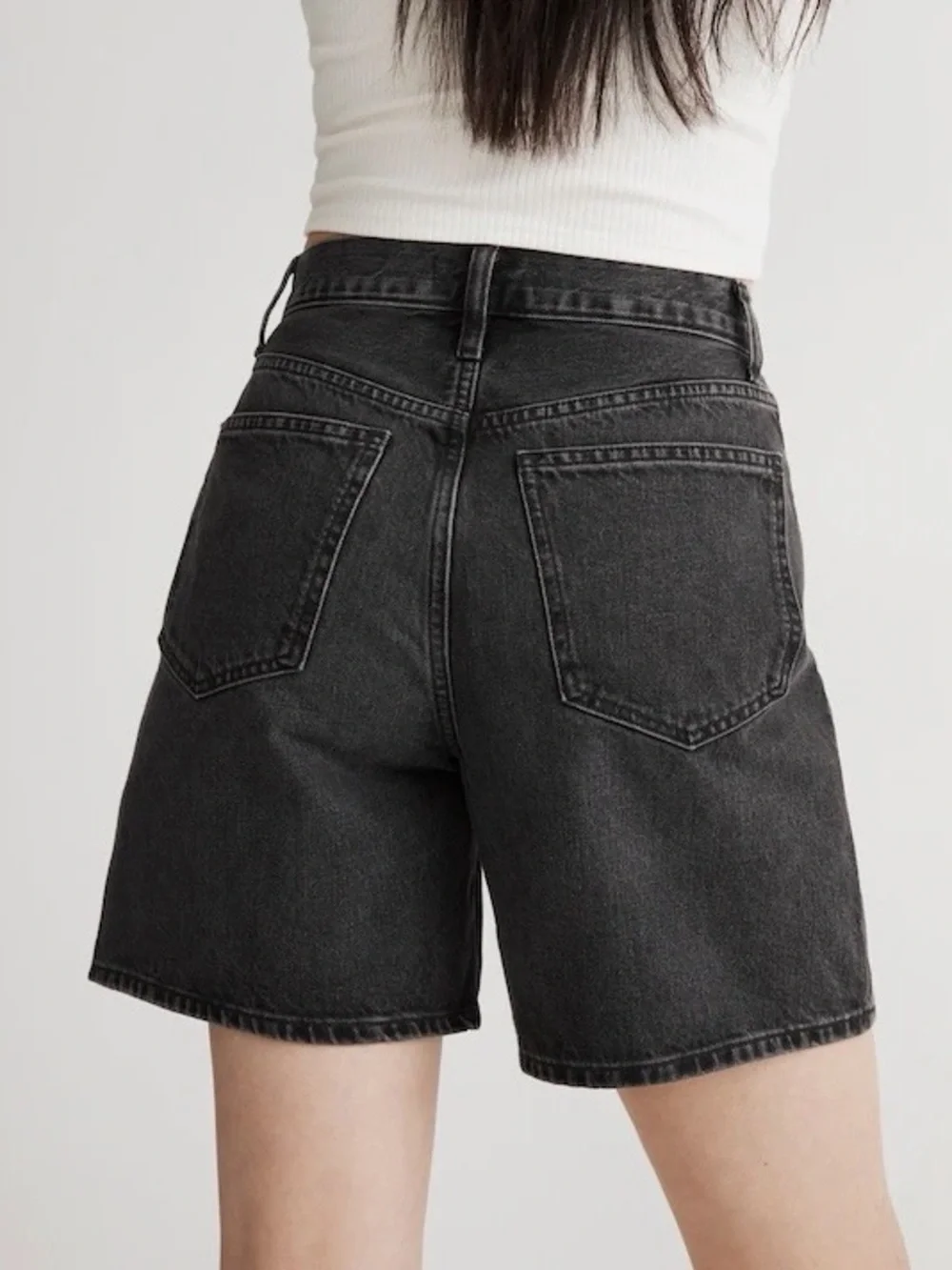 Madewell Baggy Jean Shorts Black Reyburn Wash Size 27